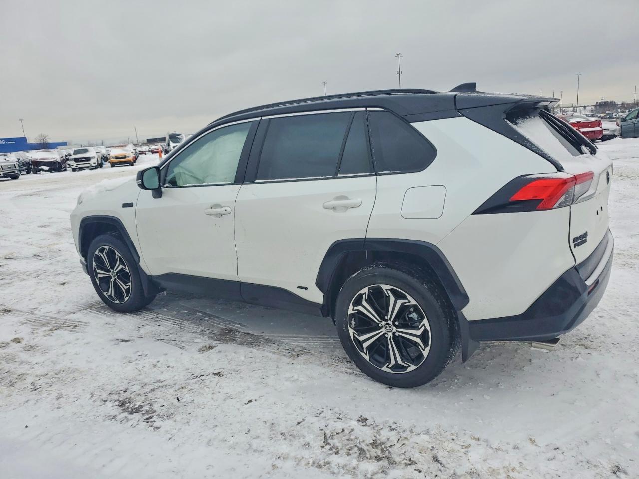 2024 TOYOTA RAV4 PRIME XSE photo 2