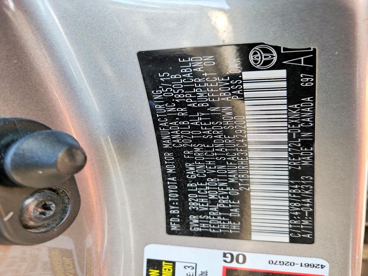 2015 TOYOTA COROLLA LE photo 13