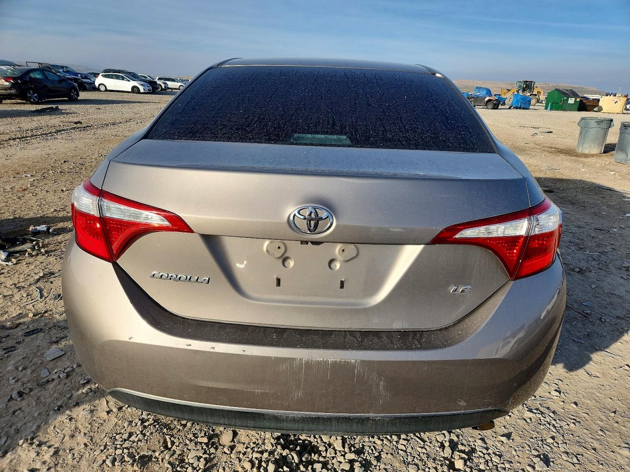 2015 TOYOTA COROLLA LE photo 6