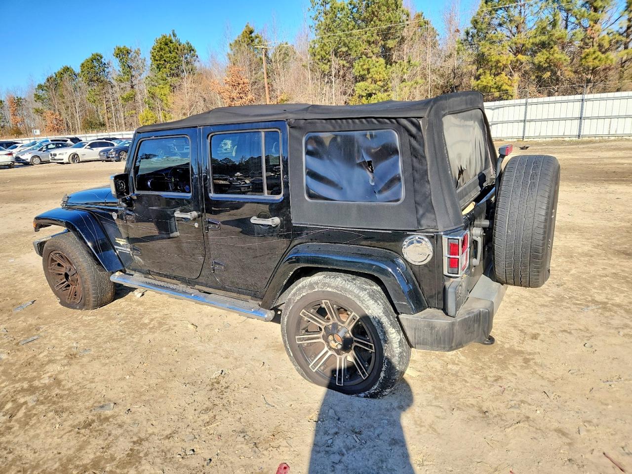2015 JEEP WRANGLER UNLIMITED SAHARA photo 3
