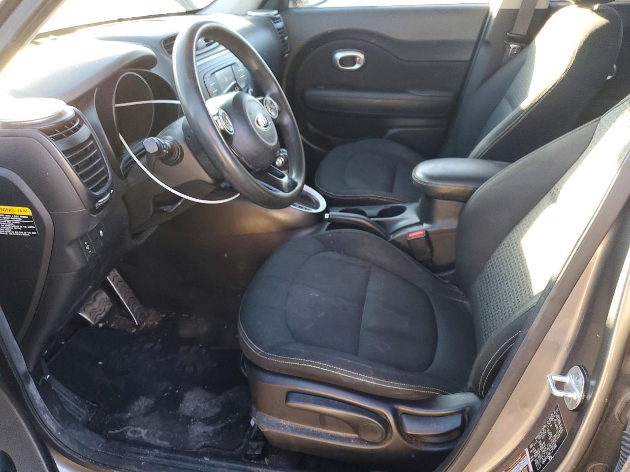 2016 KIA SOUL + photo 7