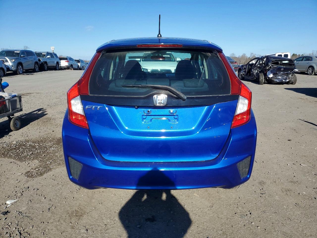 2015 HONDA FIT LX photo 11