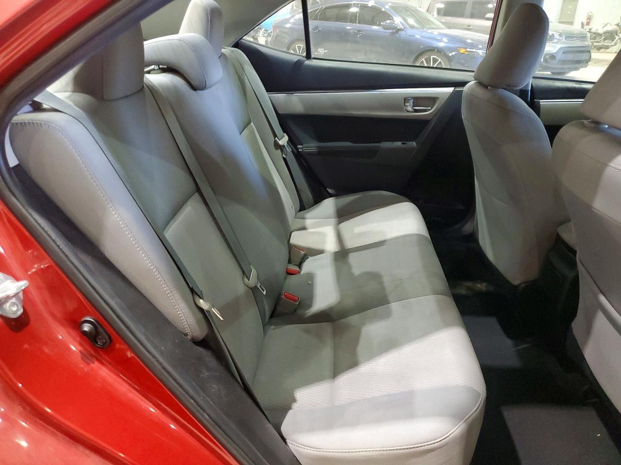 2014 TOYOTA COROLLA LE photo 28