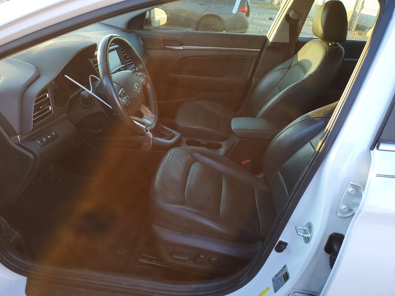 2019 HYUNDAI ELANTRA SEL photo 7
