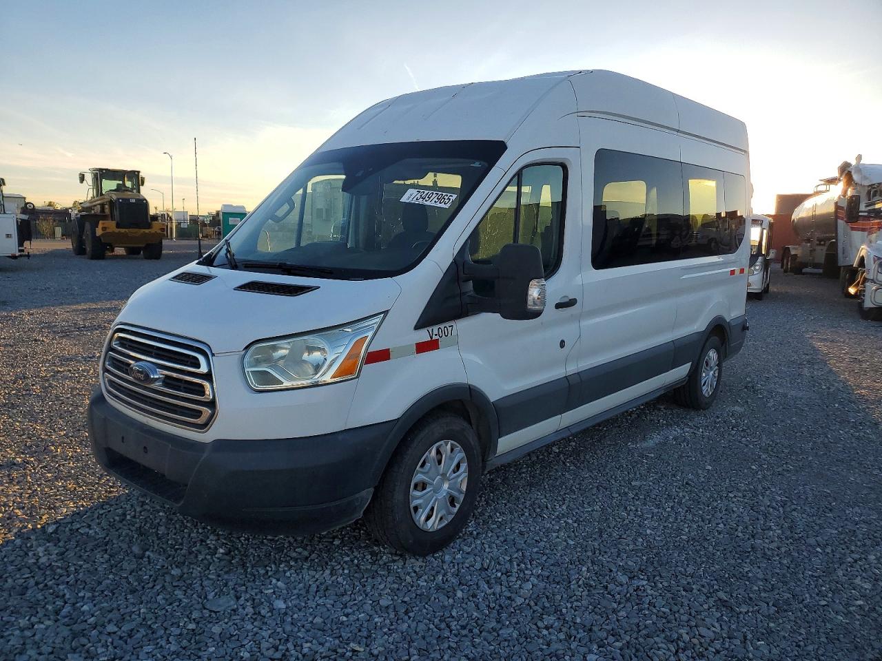 2017 FORD TRANSIT T-350 photo 3