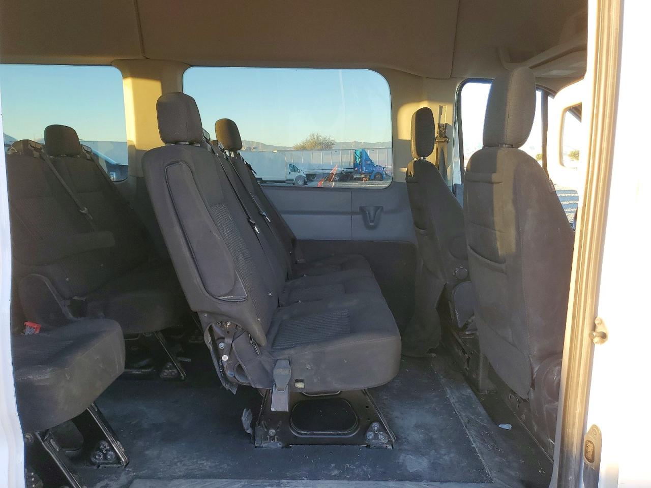 2017 FORD TRANSIT T-350 photo 11