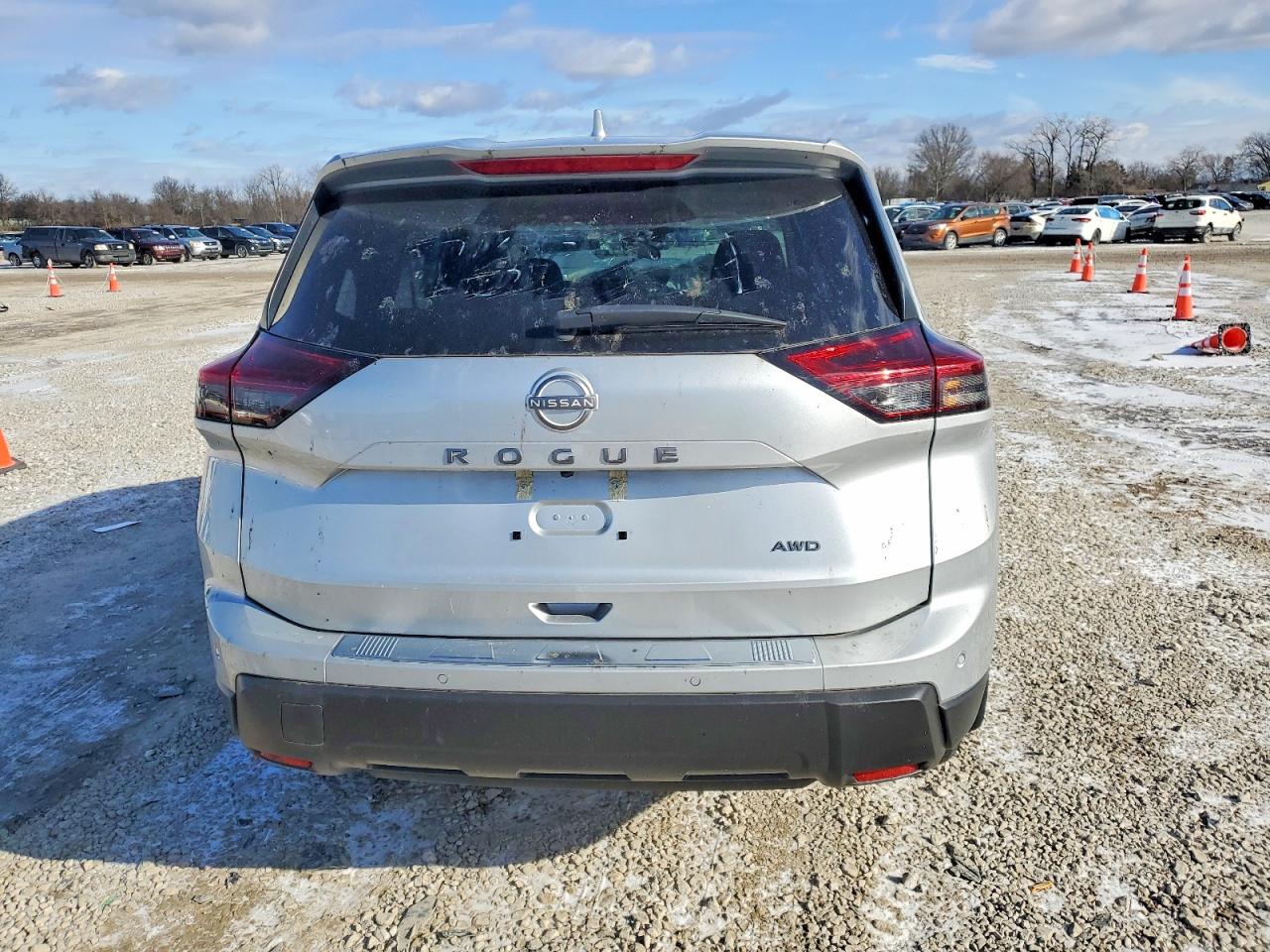 2025 NISSAN ROGUE SV photo 6