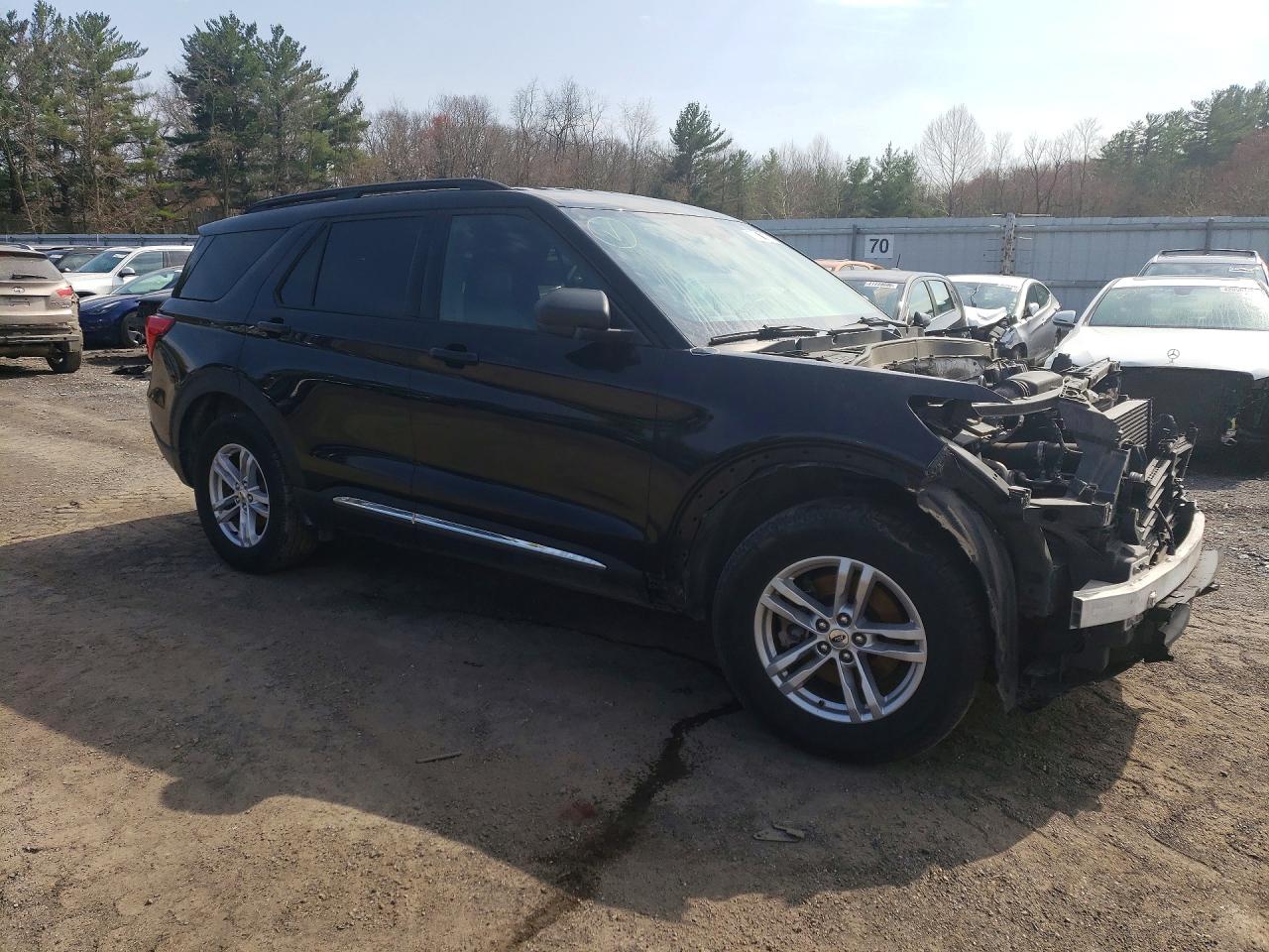 2020 FORD EXPLORER XLT photo 8