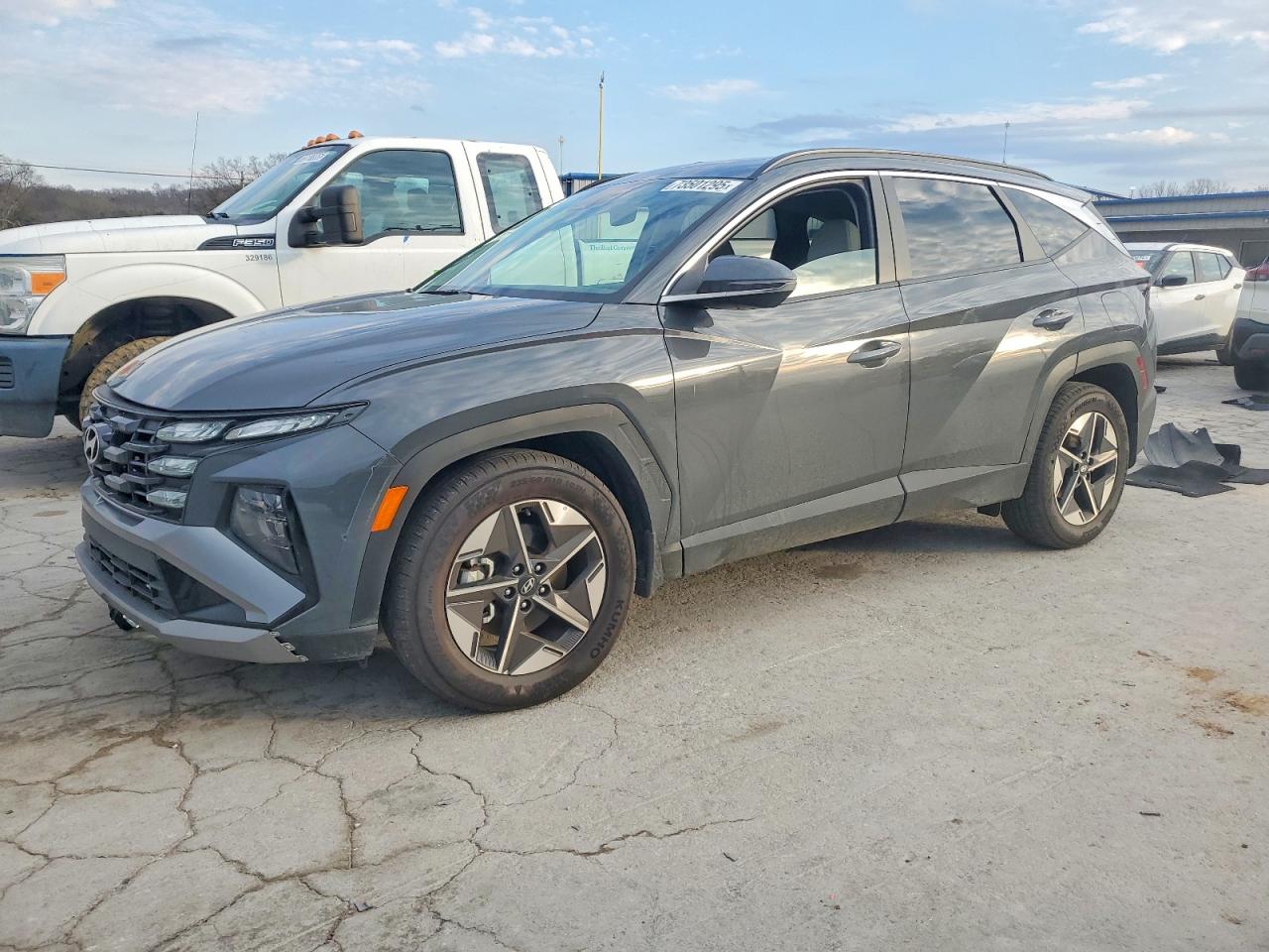 2025 HYUNDAI TUCSON