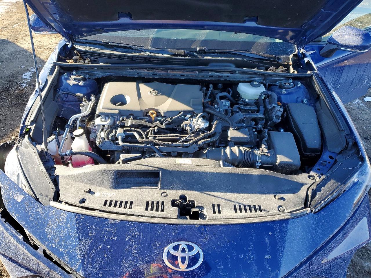 2025 TOYOTA CAMRY LE photo 11