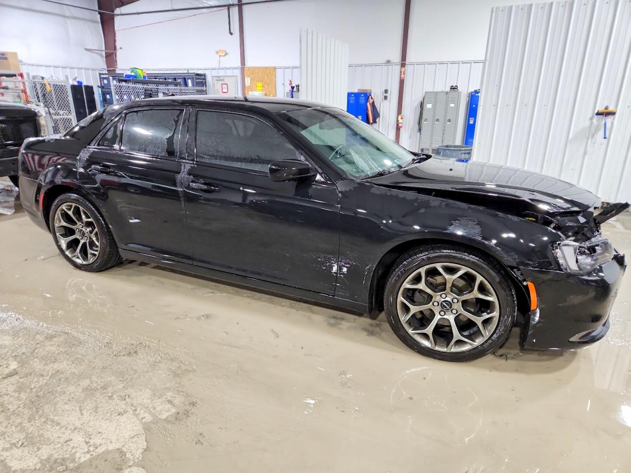 2018 CHRYSLER 300 TOURING photo 4
