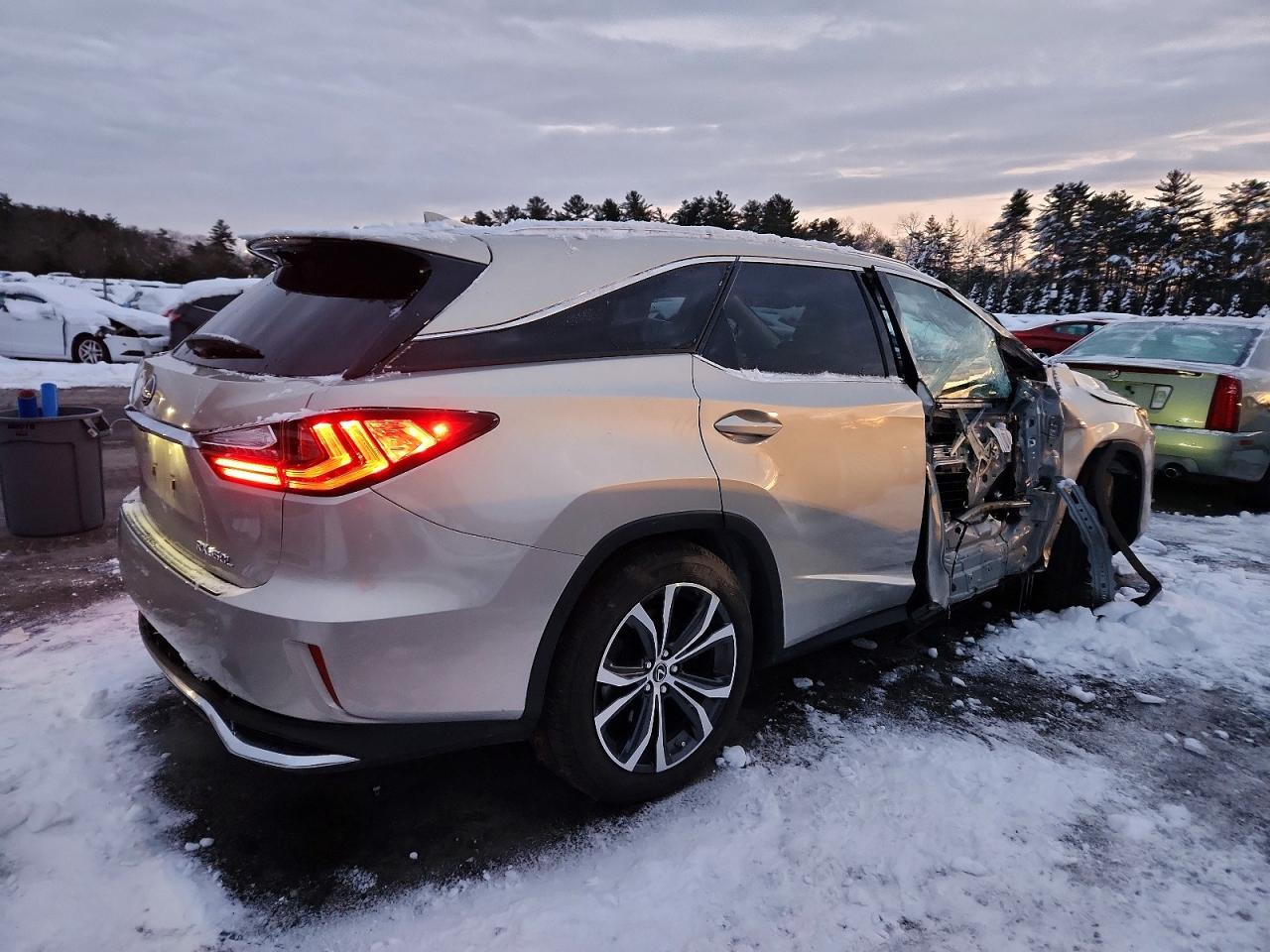 2021 LEXUS RX 350 L photo 5