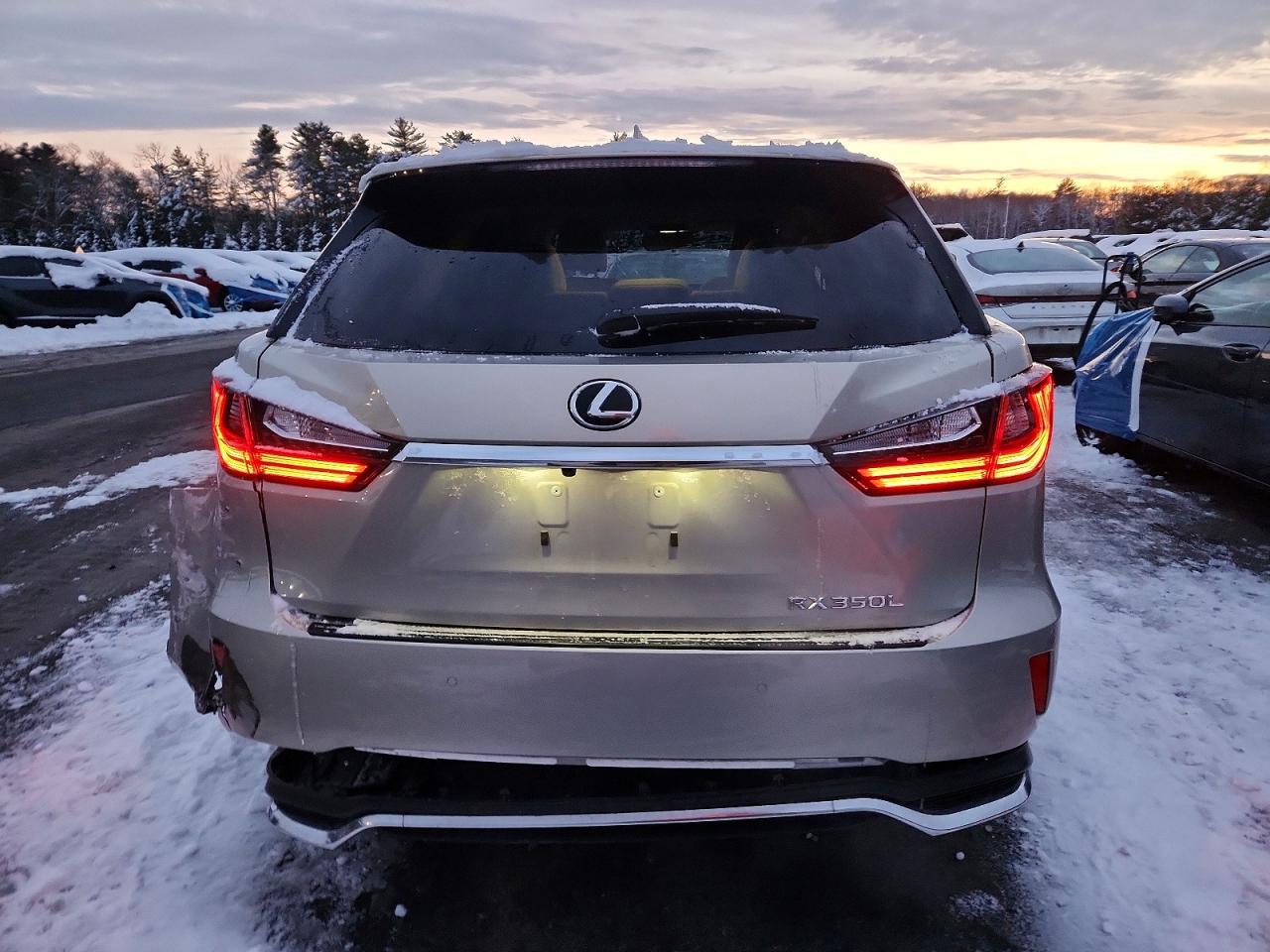 2021 LEXUS RX 350 L photo 11