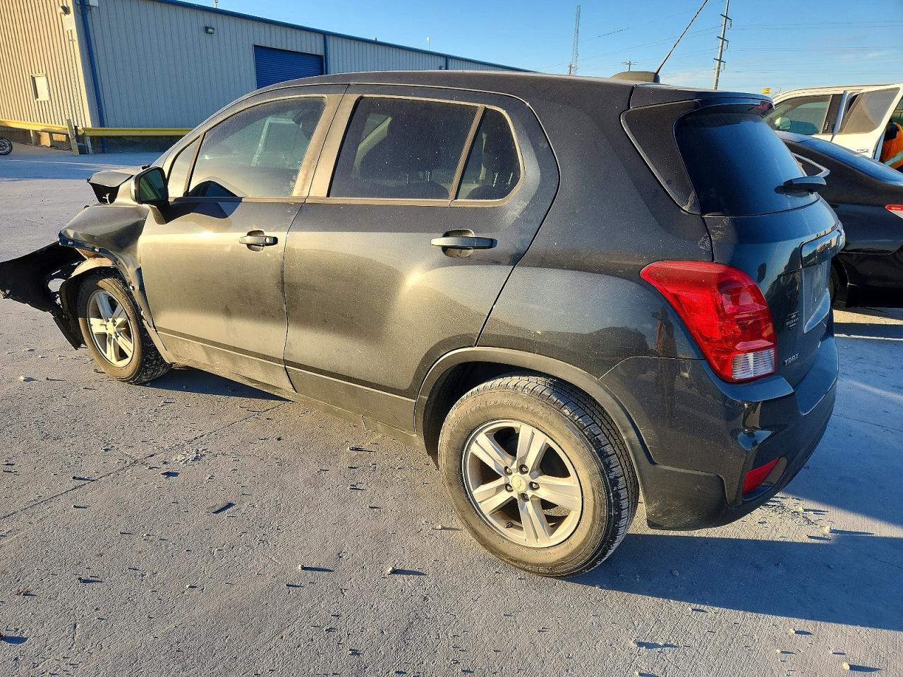 2020 CHEVROLET TRAX LS photo 3