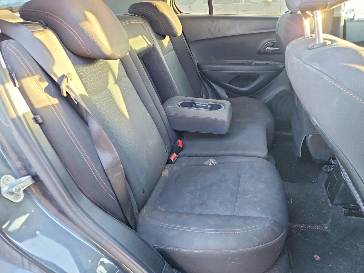 2020 CHEVROLET TRAX LS photo 19