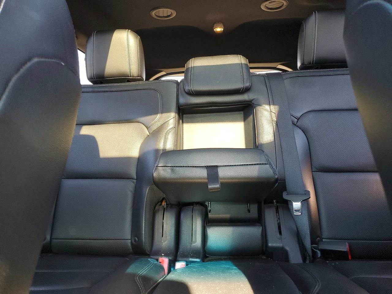 2016 FORD EXPLORER LIMITED photo 19