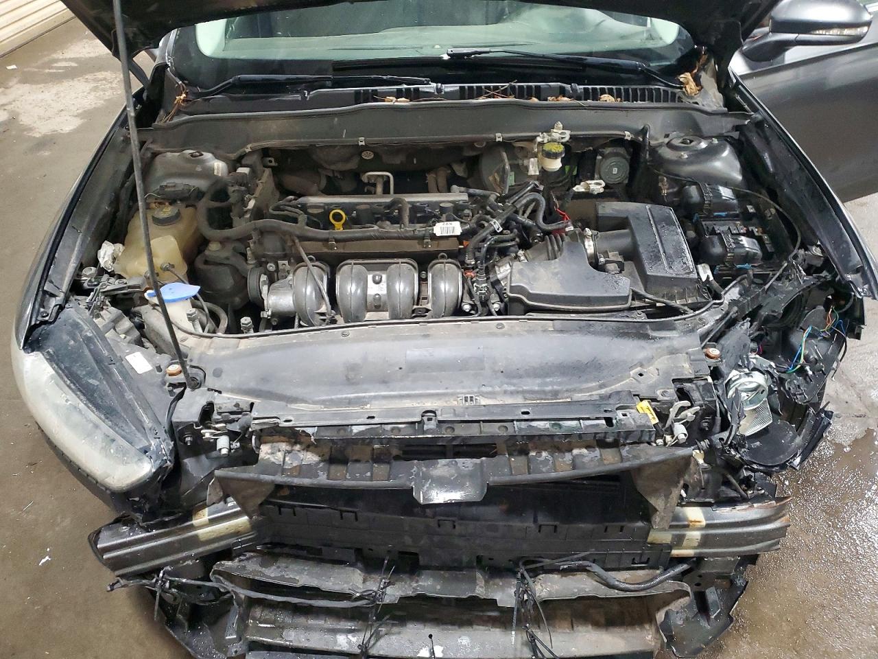 2016 FORD FUSION SE photo 21