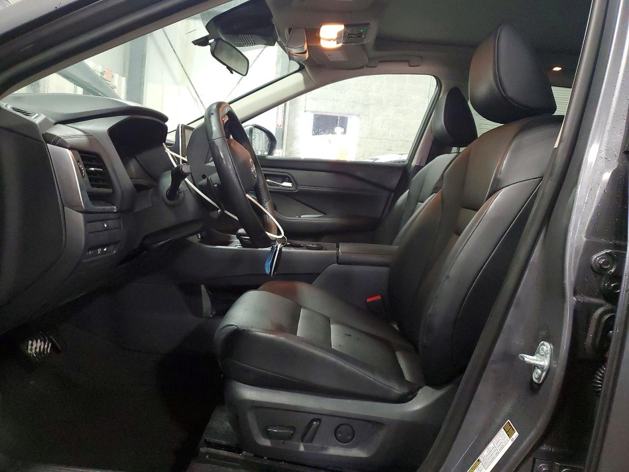 2025 NISSAN ROGUE SV photo 7