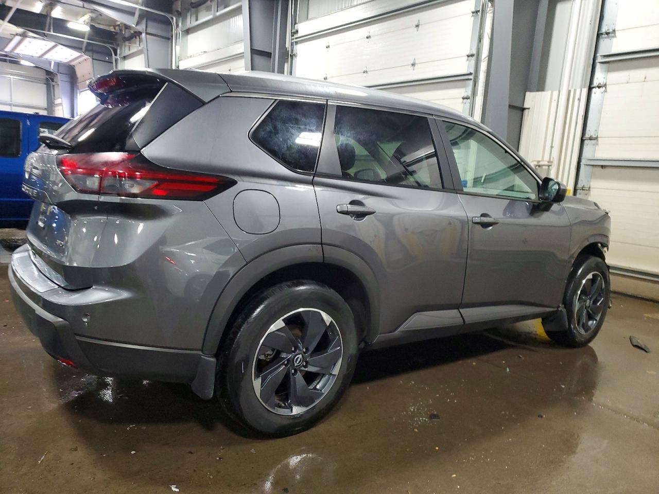 2025 NISSAN ROGUE SV photo 3