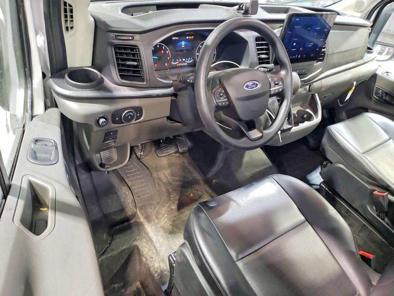 2025 FORD TRANSIT T-250 photo 8