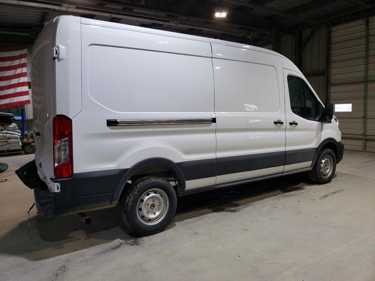 2025 FORD TRANSIT T-250 photo 3