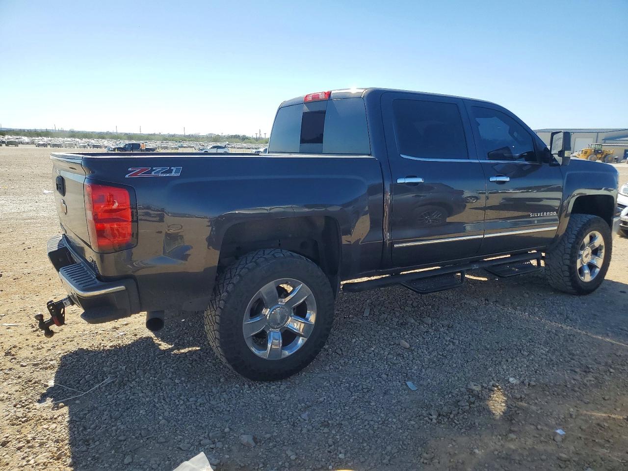 2015 CHEVROLET SILVERADO K1500 LTZ photo 3
