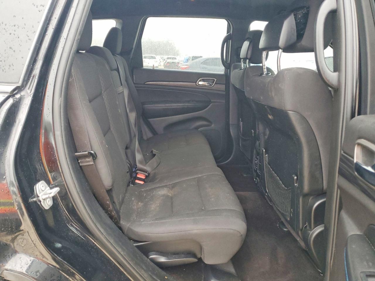 2019 JEEP GRAND CHEROKEE LAREDO photo 11
