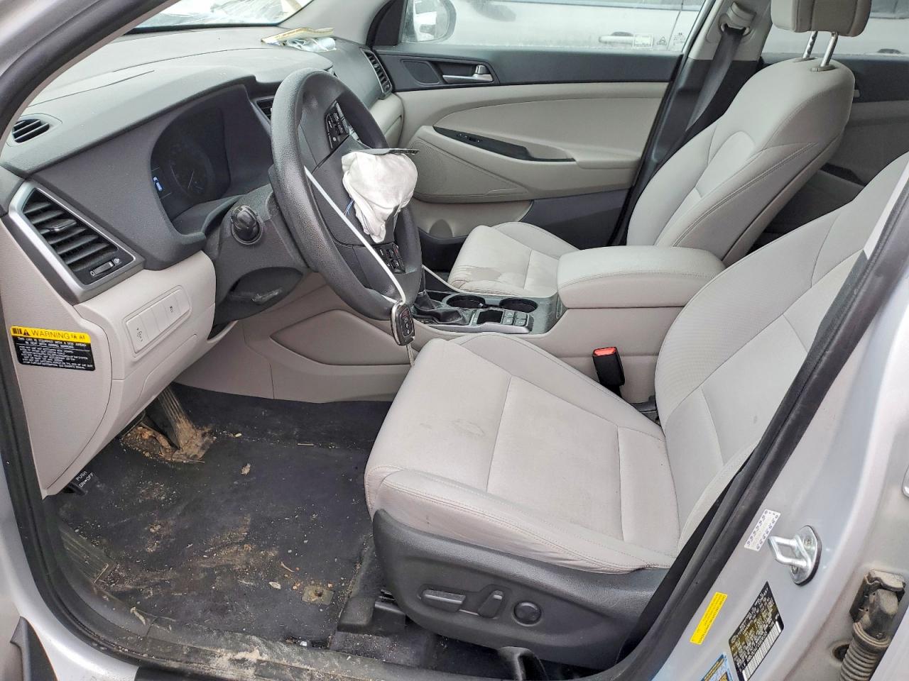 2018 HYUNDAI TUCSON SEL photo 13