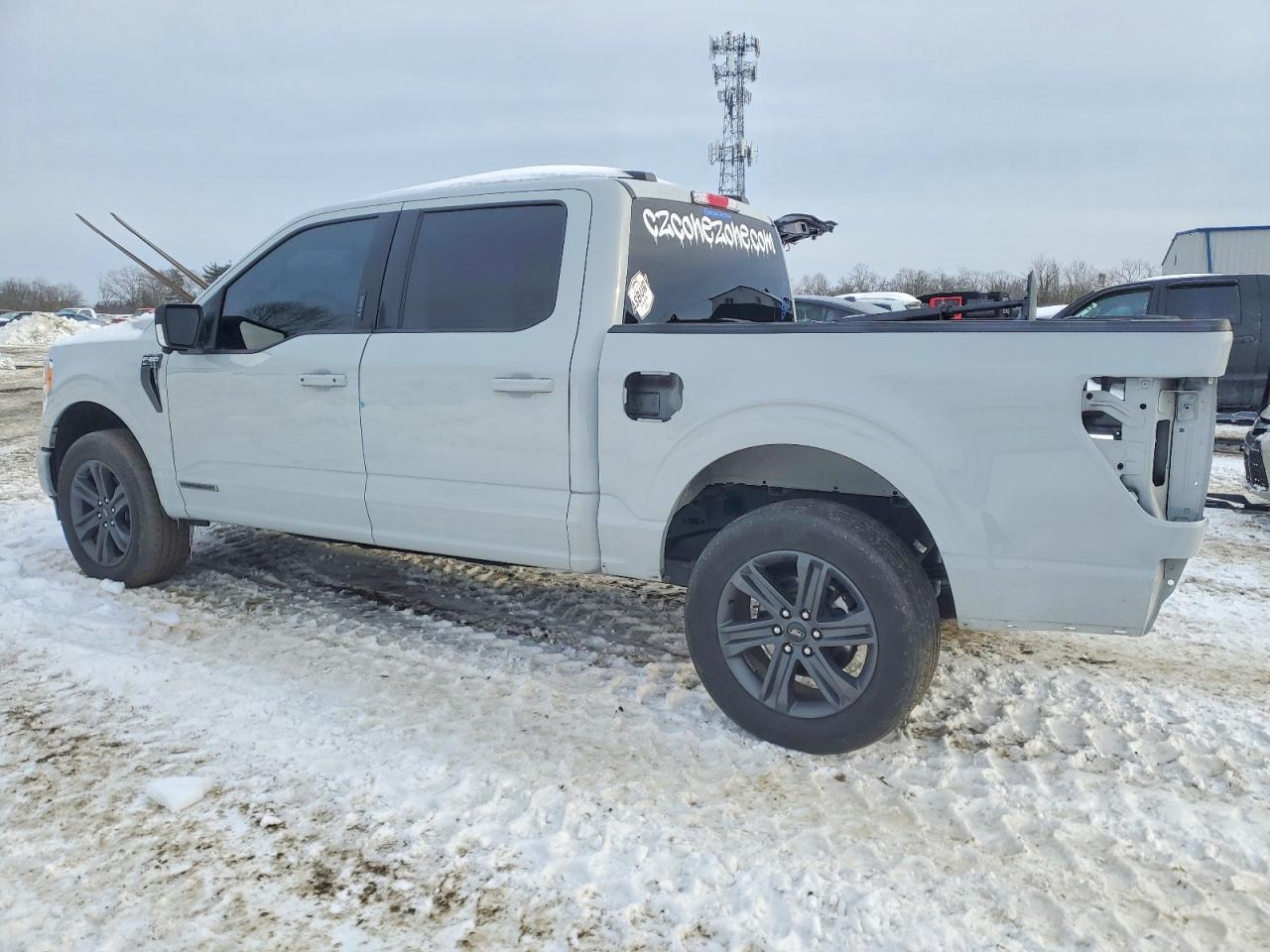 2023 FORD F150 SUPERCREW photo 2