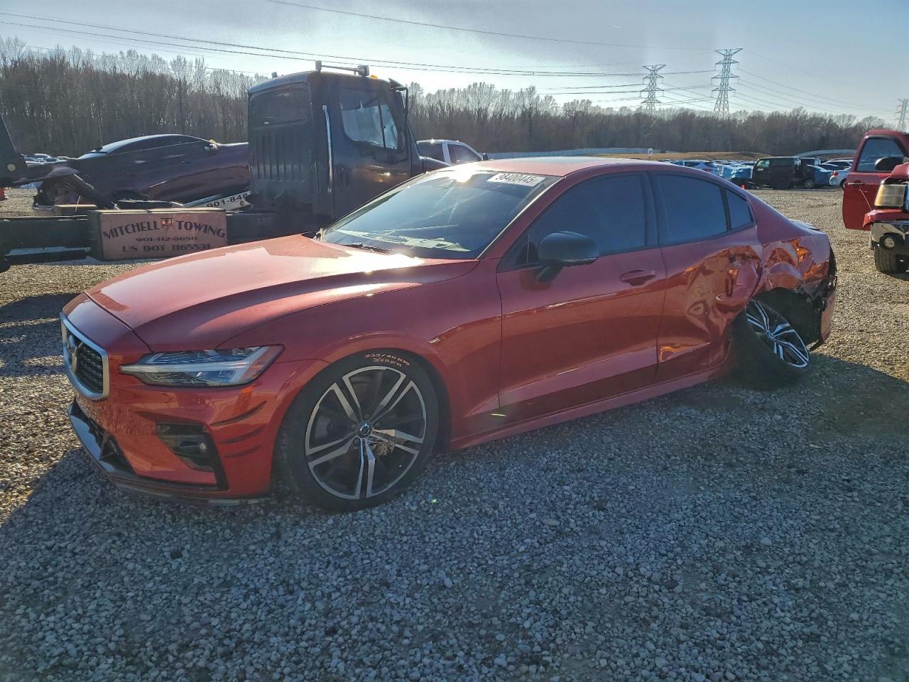 2019 VOLVO S60