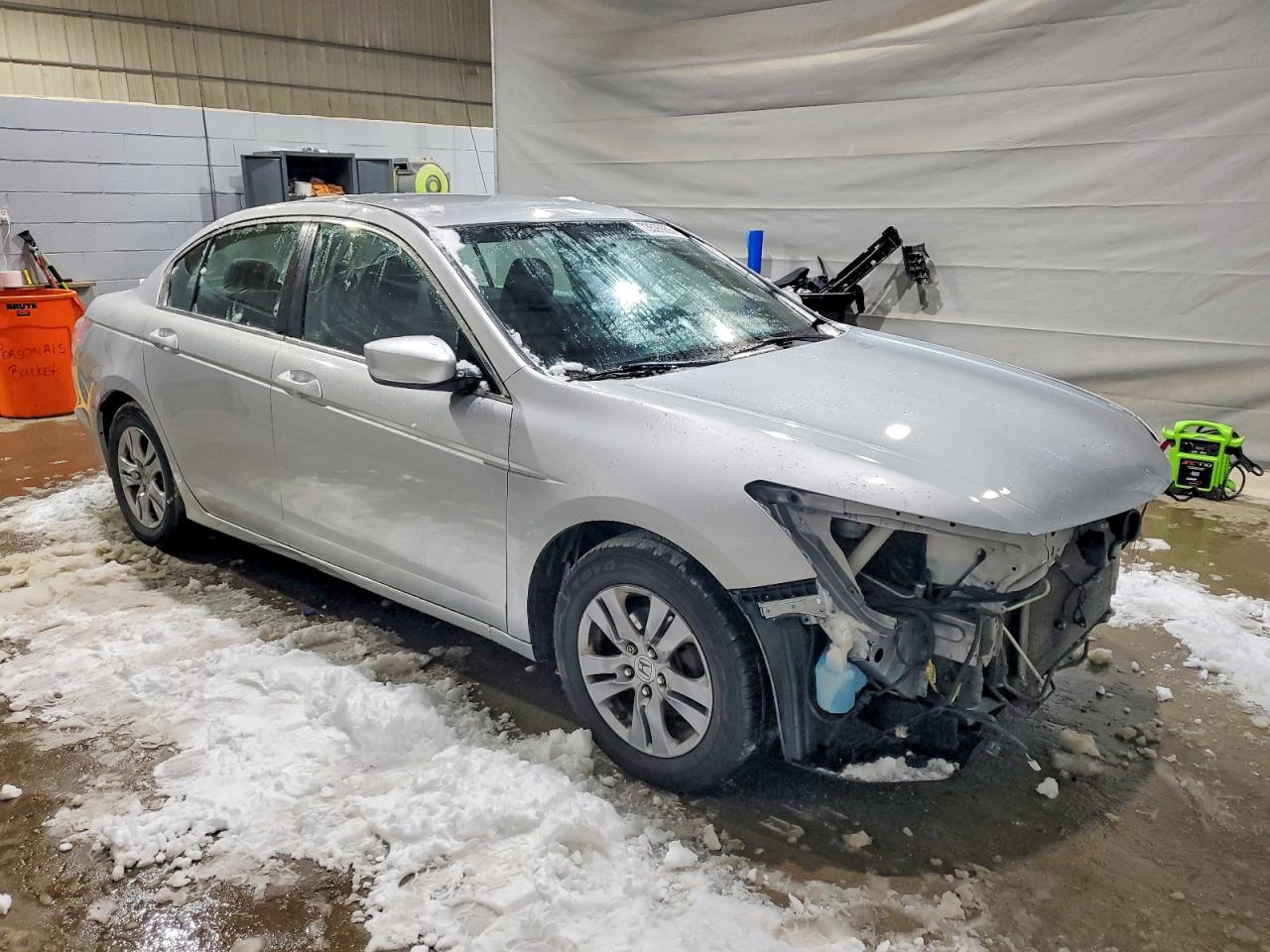 2012 HONDA ACCORD LXP photo 4