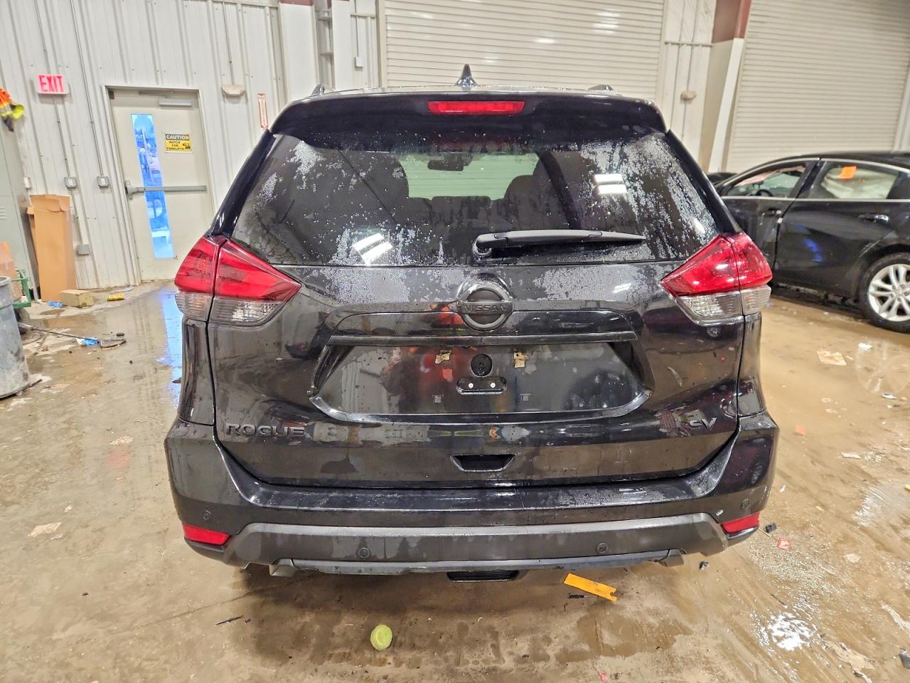2019 NISSAN ROGUE SV photo 11