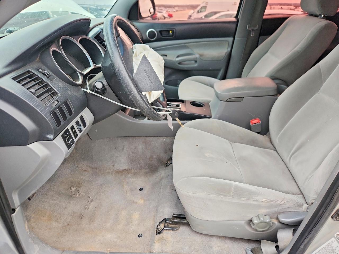 2005 TOYOTA TACOMA PRERUNNER V6 photo 7