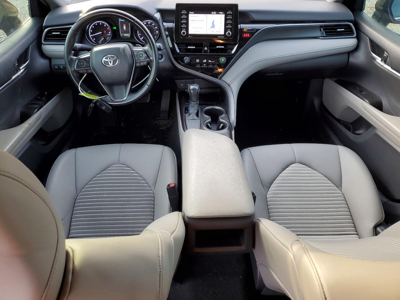 2021 TOYOTA CAMRY SE photo 8