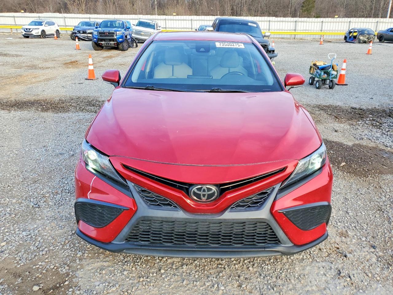 2021 TOYOTA CAMRY SE photo 5