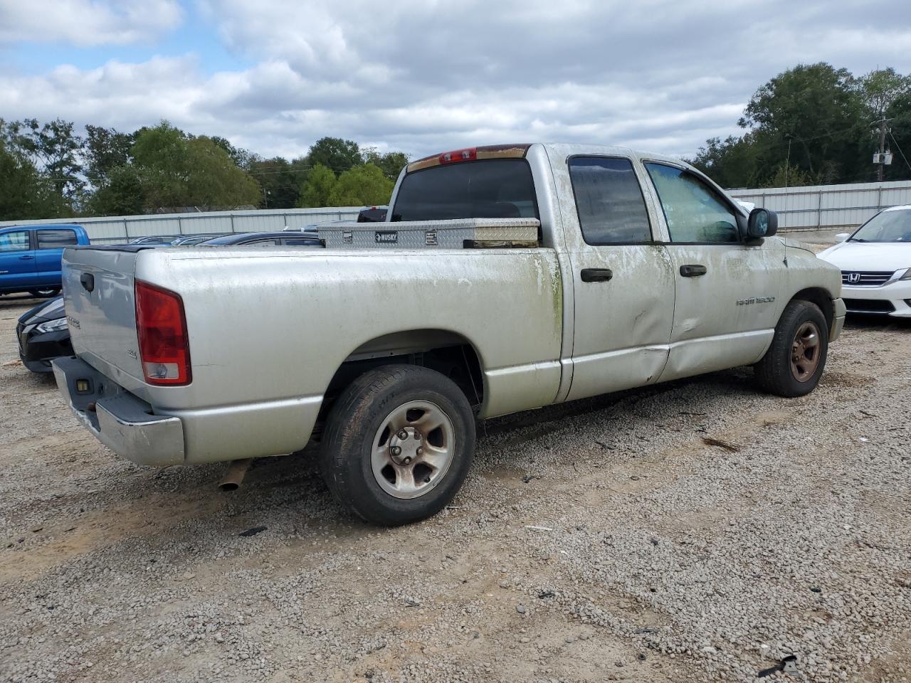 2003 DODGE RAM 1500 photo 3