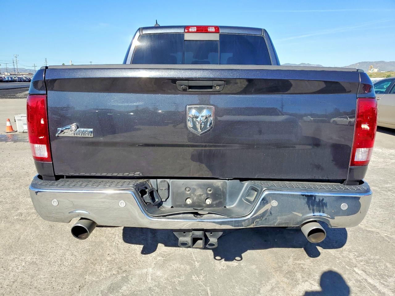 2017 RAM 1500 SLT photo 11