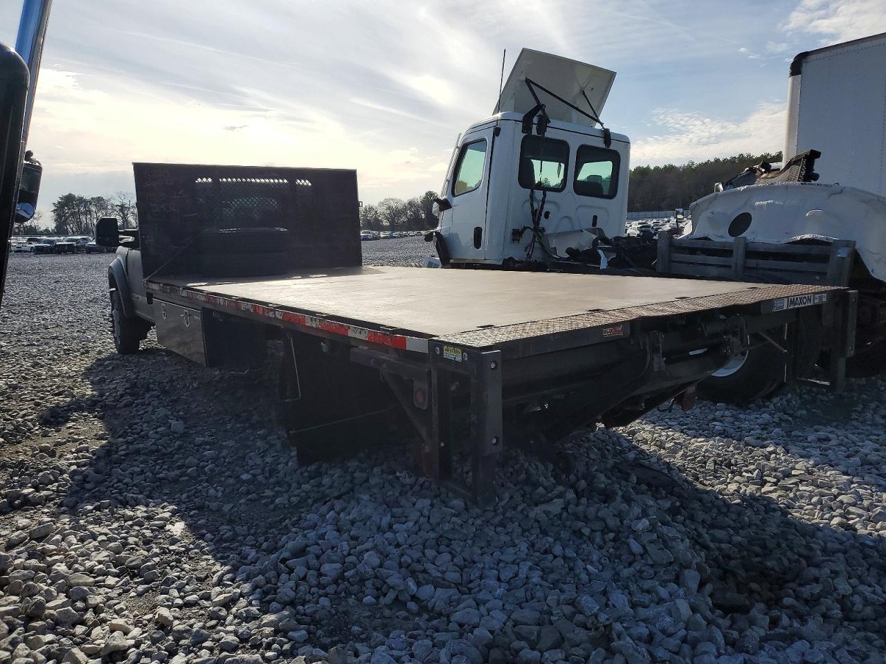 2019 FORD F550 SUPER DUTY FLATBED TRUCK photo 4