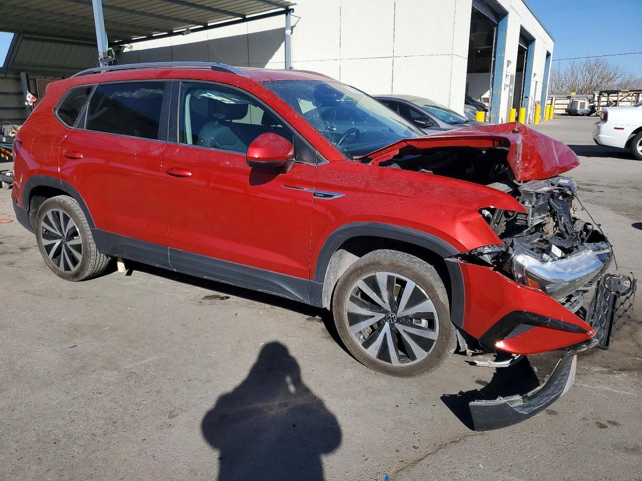 2024 VOLKSWAGEN TAOS SE photo 7