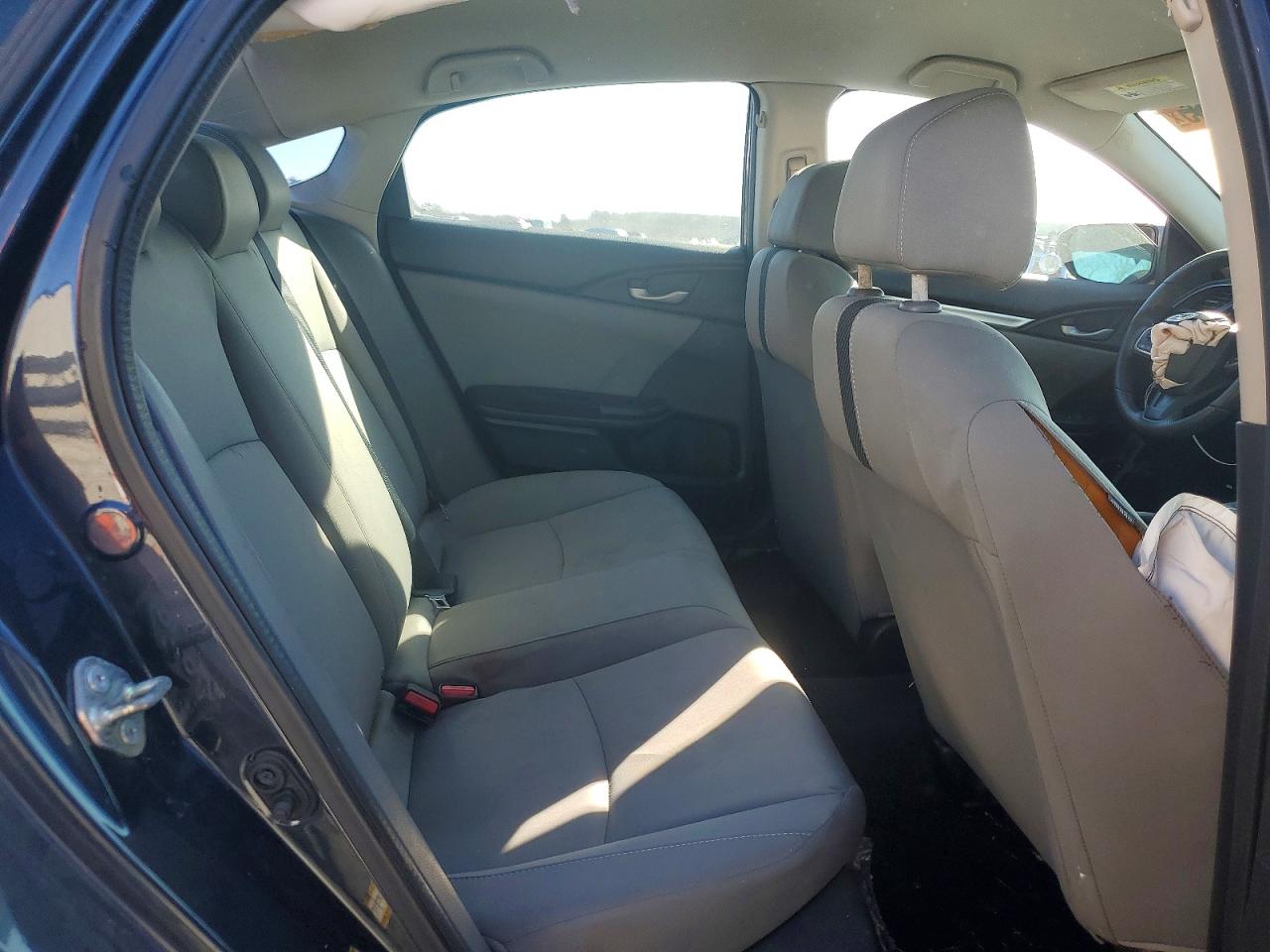 2016 HONDA CIVIC LX photo 10