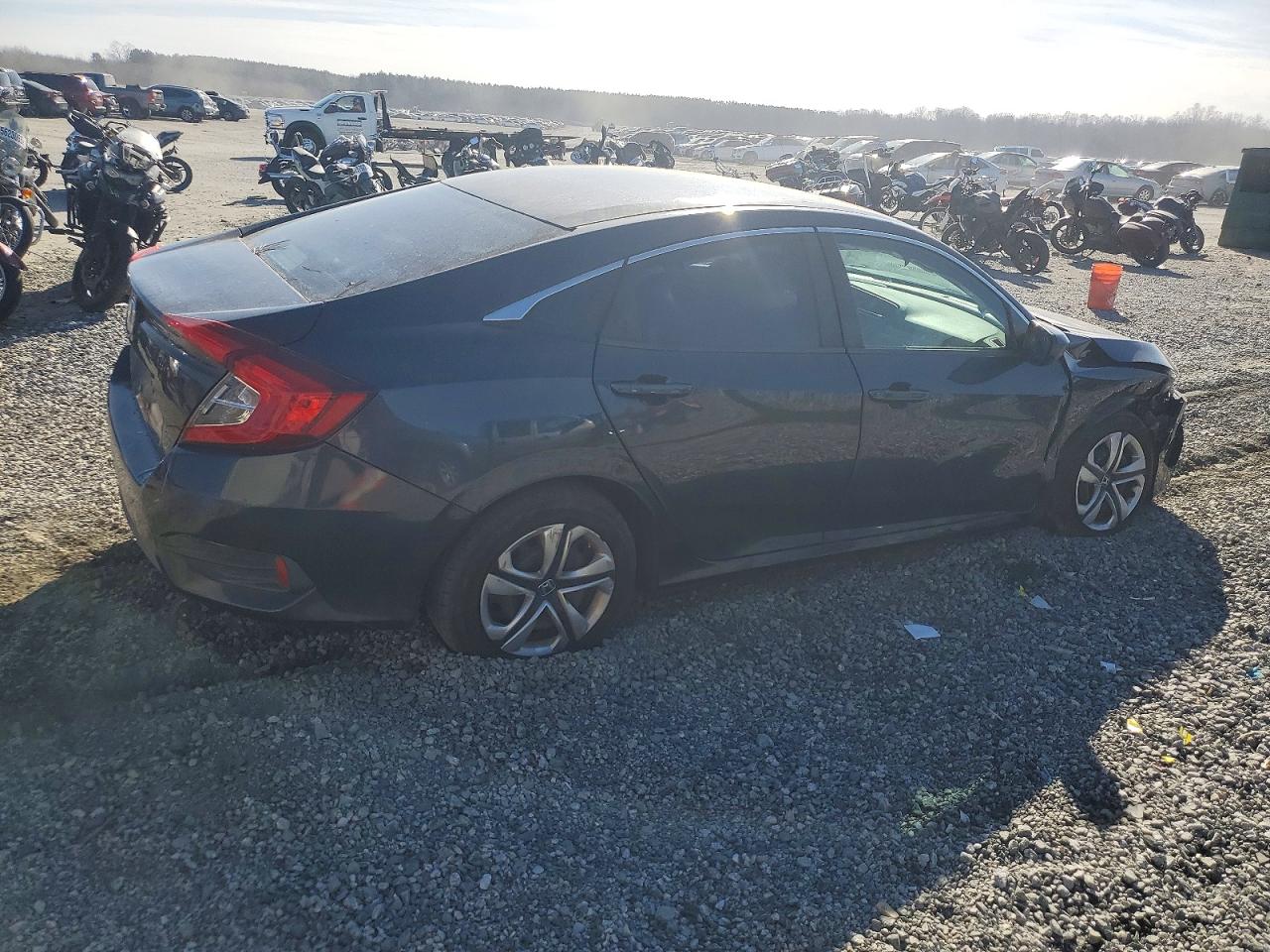 2016 HONDA CIVIC LX photo 3