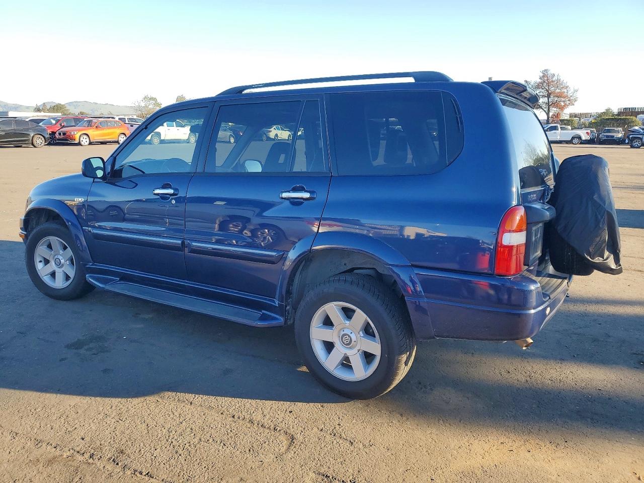 2002 SUZUKI XL7 PLUS photo 4