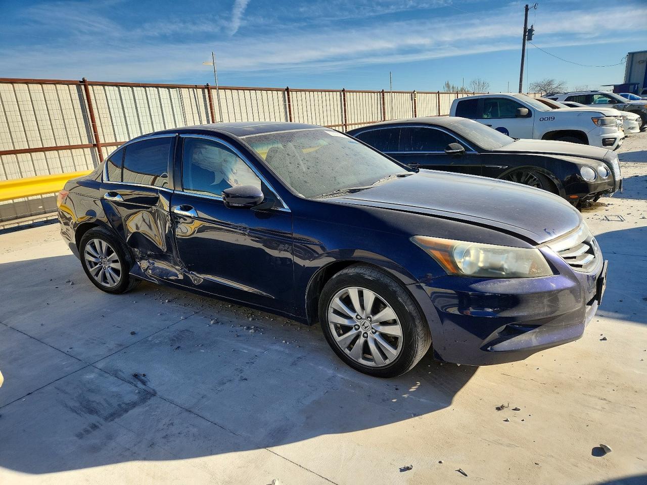 2012 HONDA ACCORD EX photo 4
