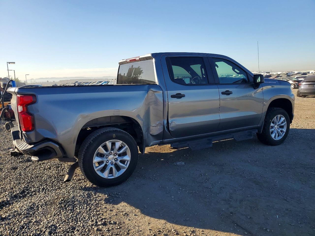 2021 CHEVROLET SILVERADO C1500 CUSTOM photo 5