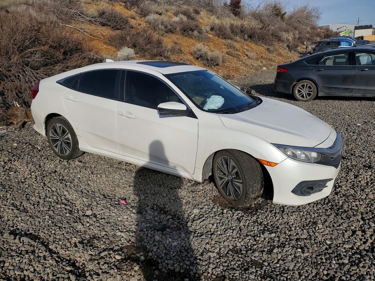 2016 HONDA CIVIC EX photo 4