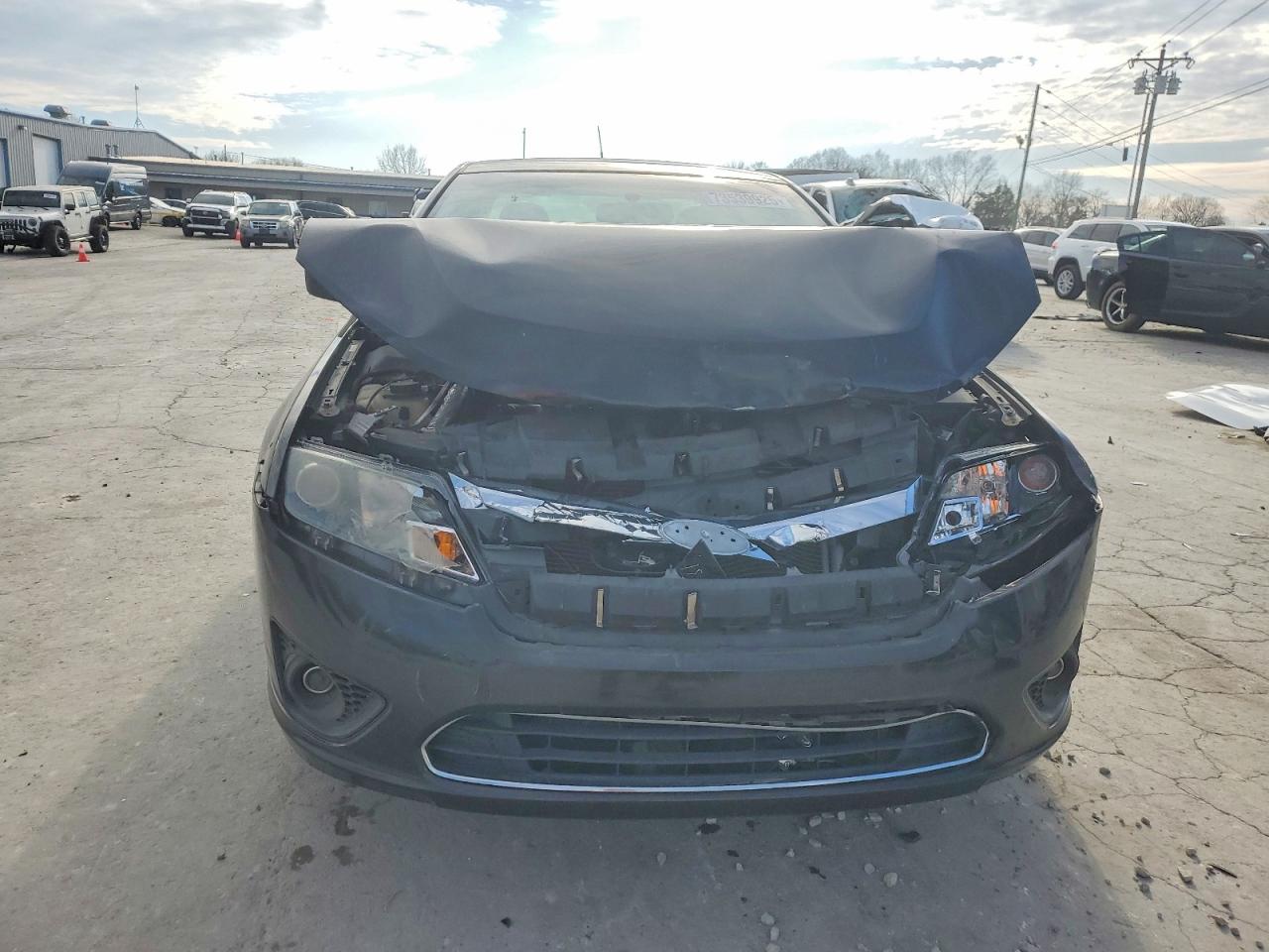 2010 FORD FUSION SE photo 5