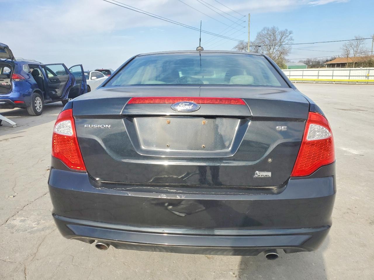 2010 FORD FUSION SE photo 6