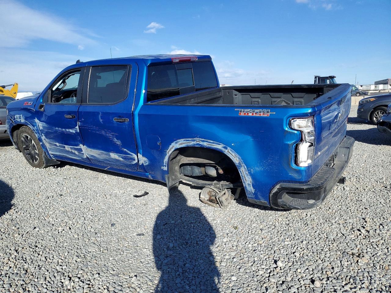 2023 CHEVROLET SILVERADO K1500 LT TRAIL BOSS photo 2