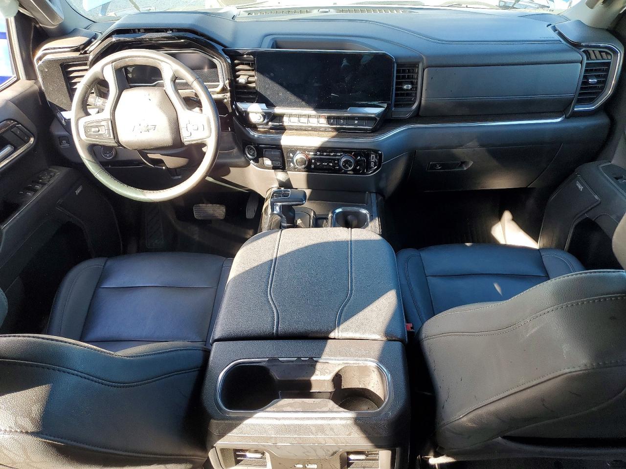 2023 CHEVROLET SILVERADO K1500 LT TRAIL BOSS photo 8