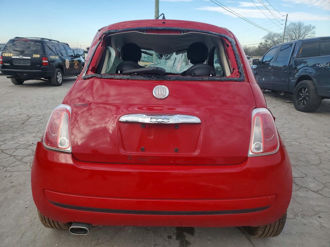 2013 FIAT 500 POP photo 16